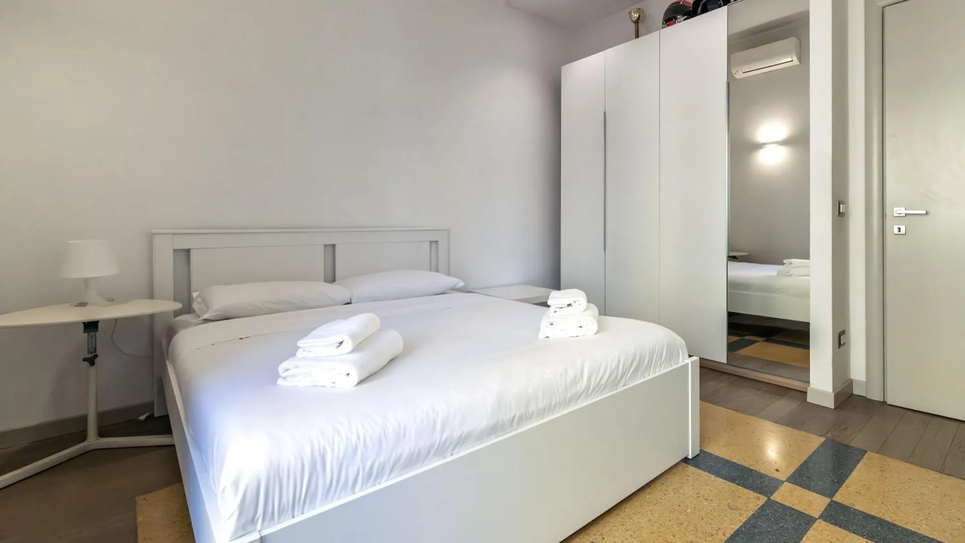 Villa Ada Apartment - Parioli Rome