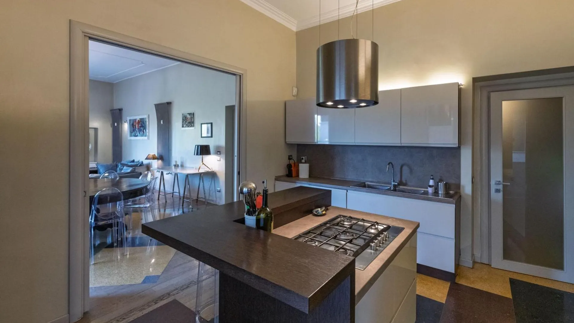 Villa Ada Apartment - Parioli Rome Italy