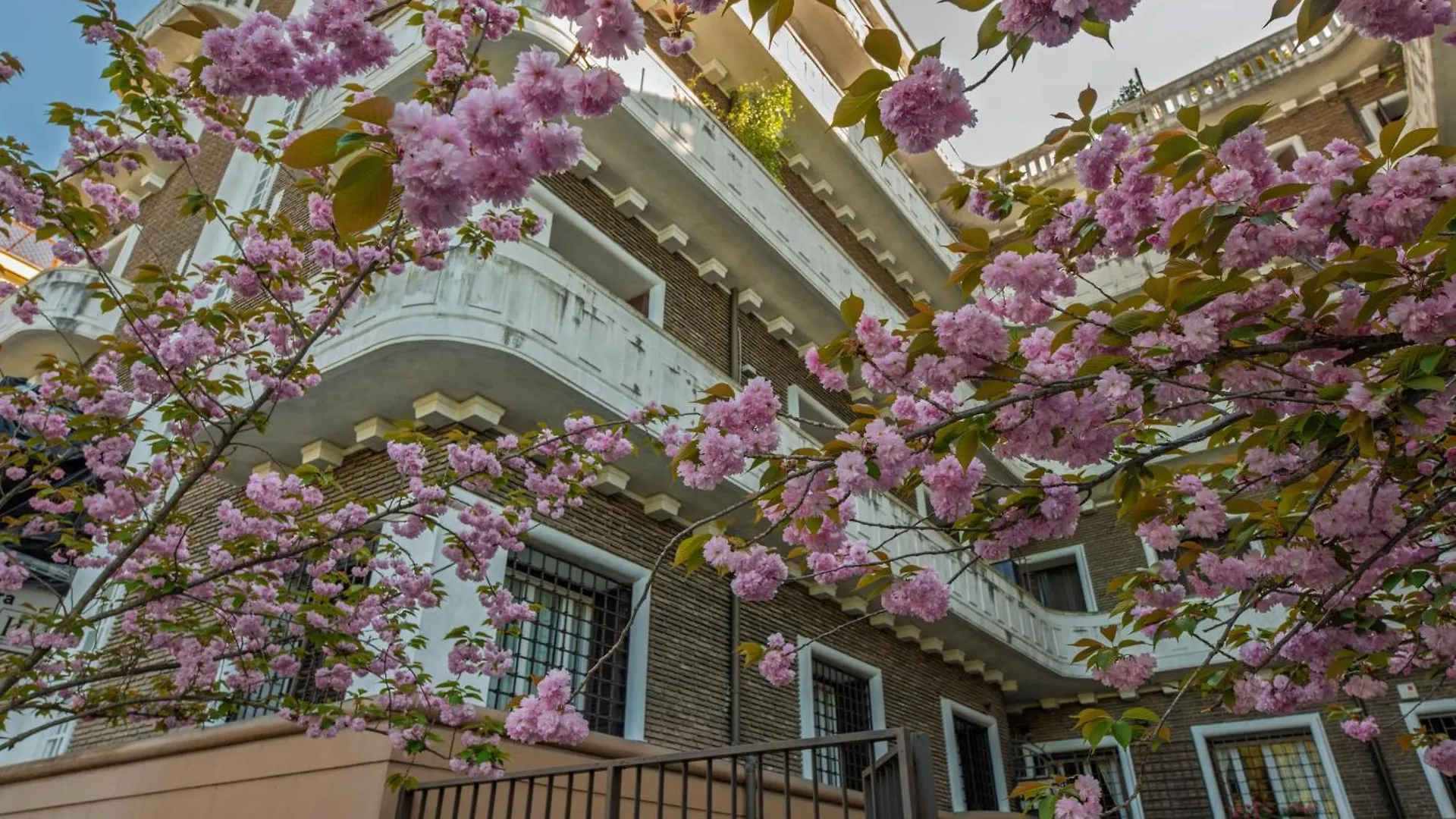Villa Ada Apartment - Parioli Rome